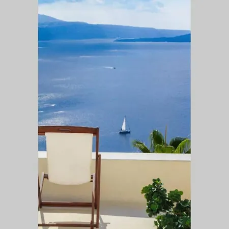 Villa Dionyssos Cave House *