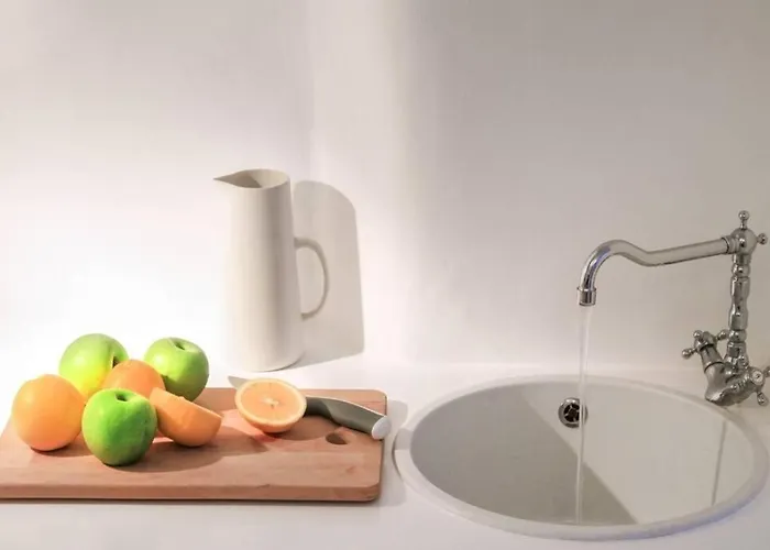 Dionyssos Cave House Villa *